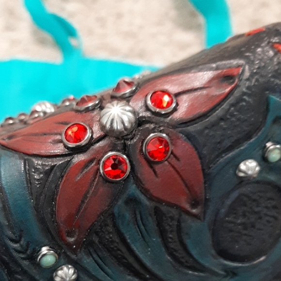 Heritage Brand Black and Red Floral Mini - Picture 7 of 11